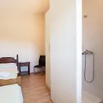 Three-bedroom In Ostrvica